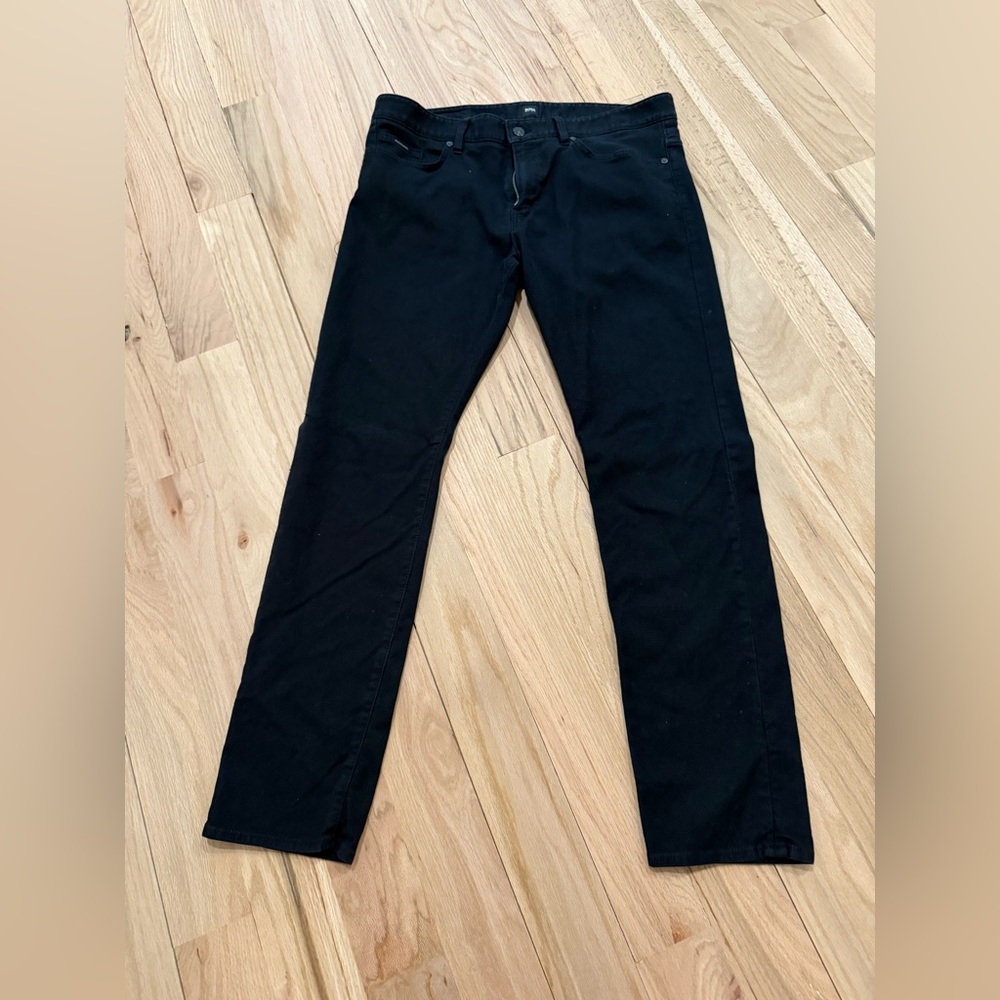 Boss Men's Black Straight-Leg Black Jeans